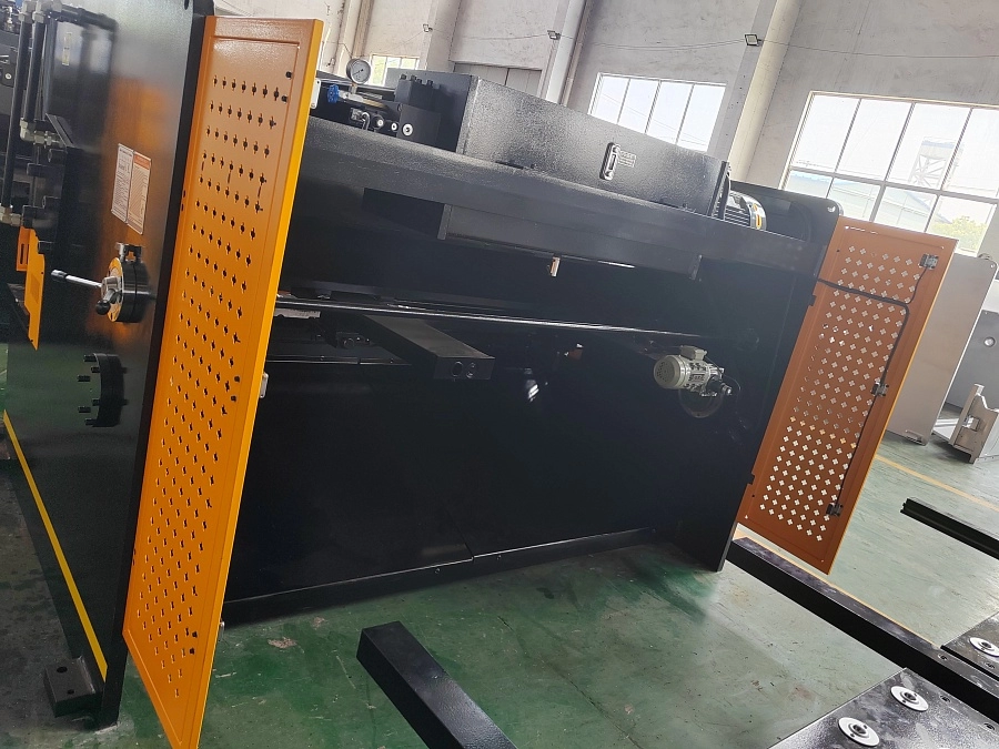 Гильотина гидравлическая Stalex HSB 4000x16