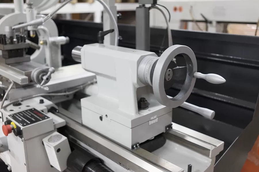 Станок токарно-винторезный STALEX C6246E/1500