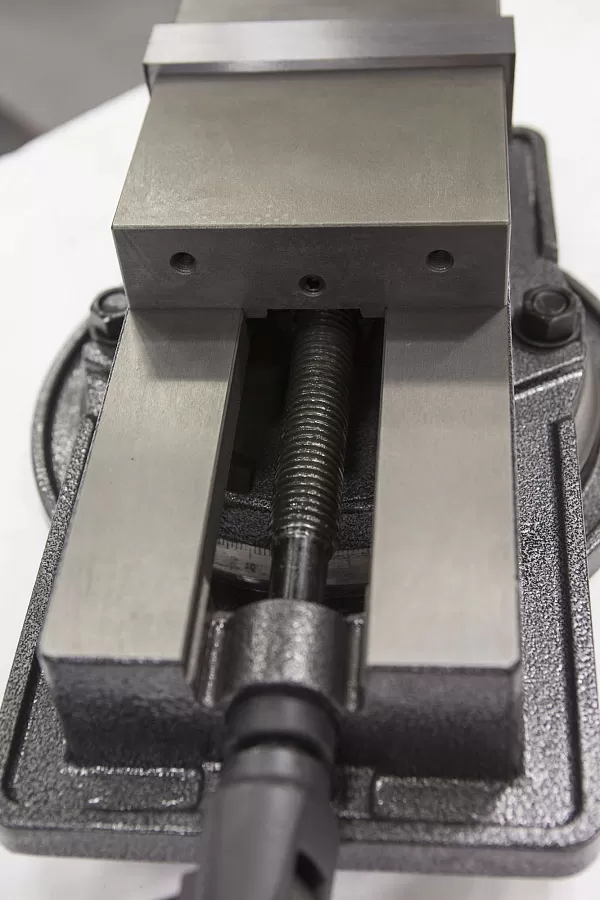 Тиски станочные Stalex QM16200