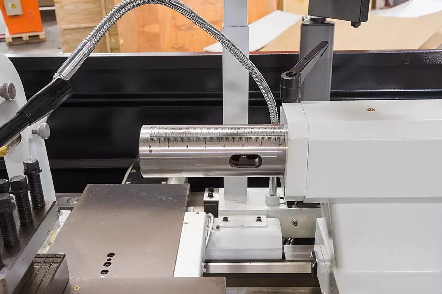 Станок токарно-винторезный STALEX C6256/1500