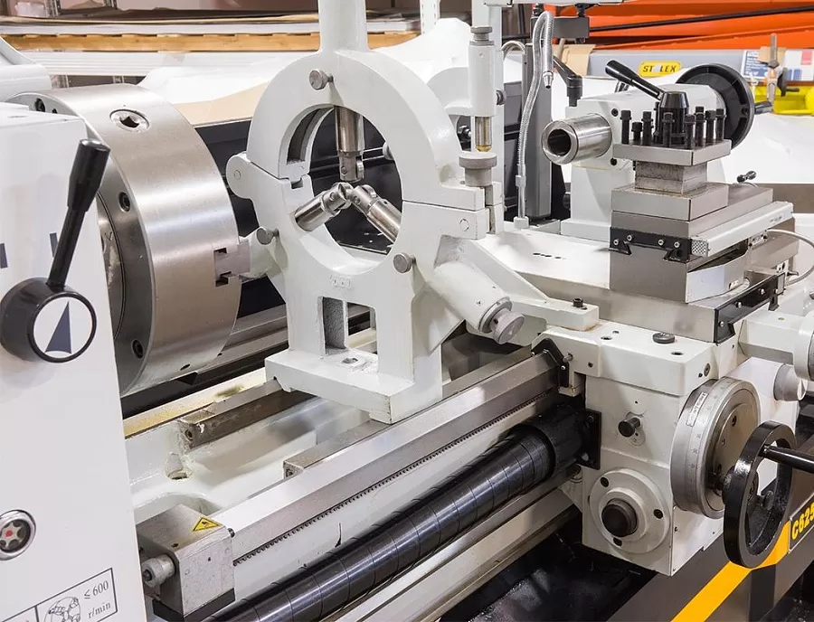 Станок токарно-винторезный STALEX C6251/3000