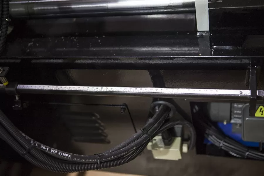 Станок автоматический двухколонный Stalex TBK-4228B