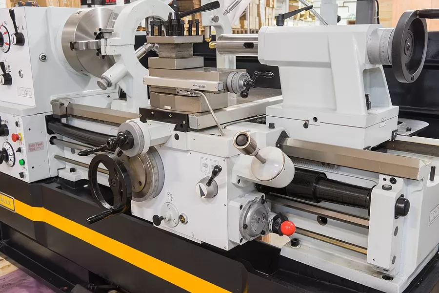 Станок токарно-винторезный STALEX C6251/2000