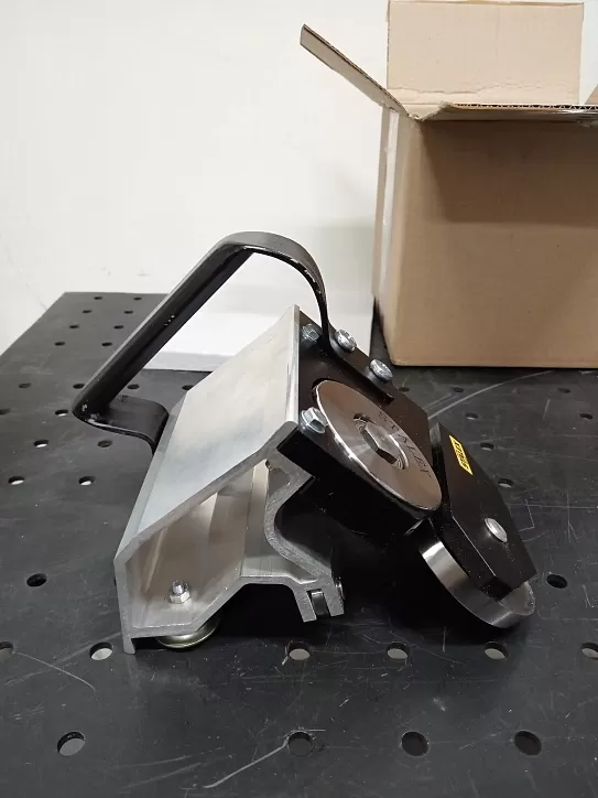 Роликовый нож для листогибов RS