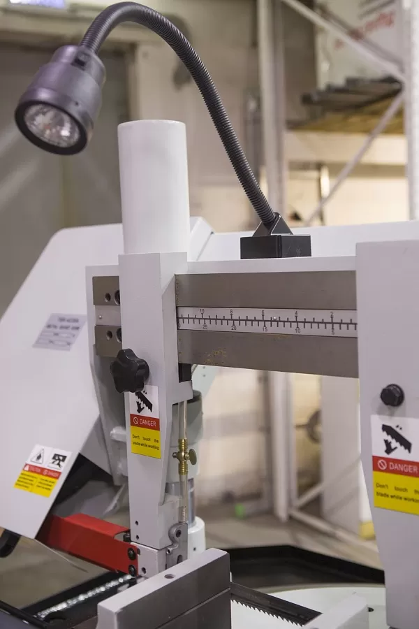 Станок гидравлический двухколонный Stalex TBK-4228А с поворотной рамой